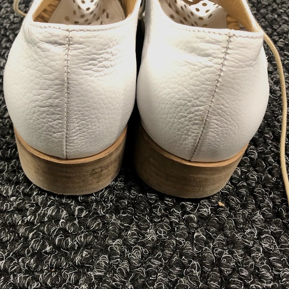 Gabriella white perforated leather lace up oxfords - Picture 6 of 8